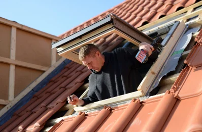 Pose de fenêtres de toit Velux aux Paroches